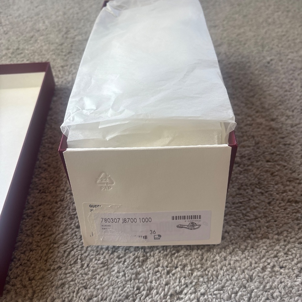 Gucci Black Interlocking G Slides - image 2